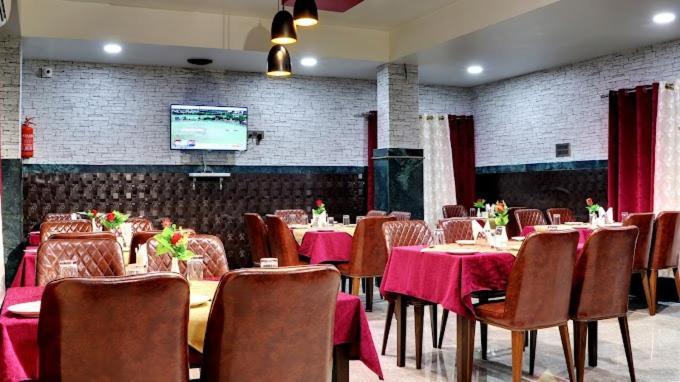 Hotel Angel Assam Tezpur Buitenkant foto